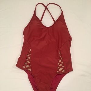 One piece mono-kini swimsuit